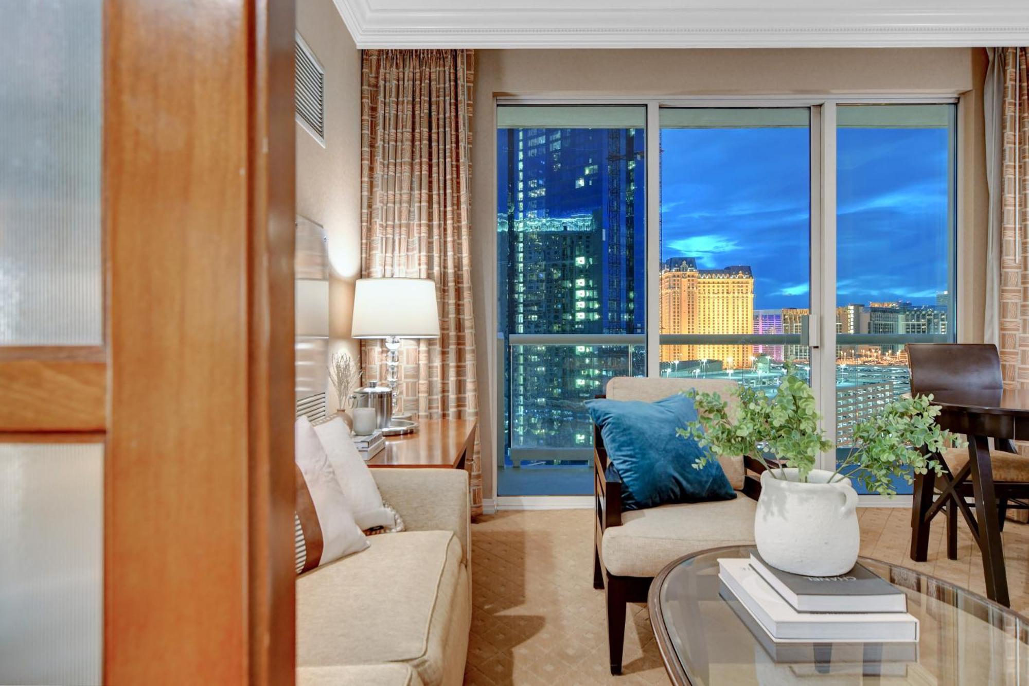 لاس فيغاس Balcony Strip View Suite * Mgm Signature Tower 3 المظهر الخارجي الصورة