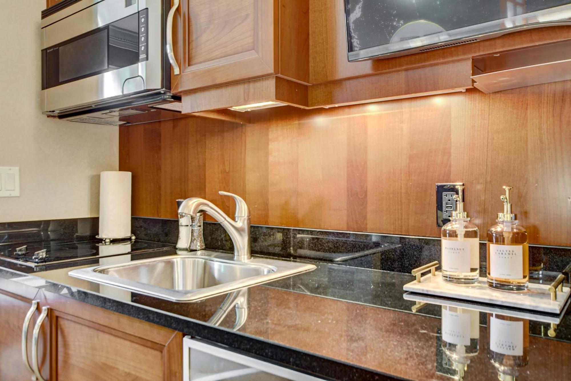 لاس فيغاس Balcony Strip View Suite * Mgm Signature Tower 3 المظهر الخارجي الصورة