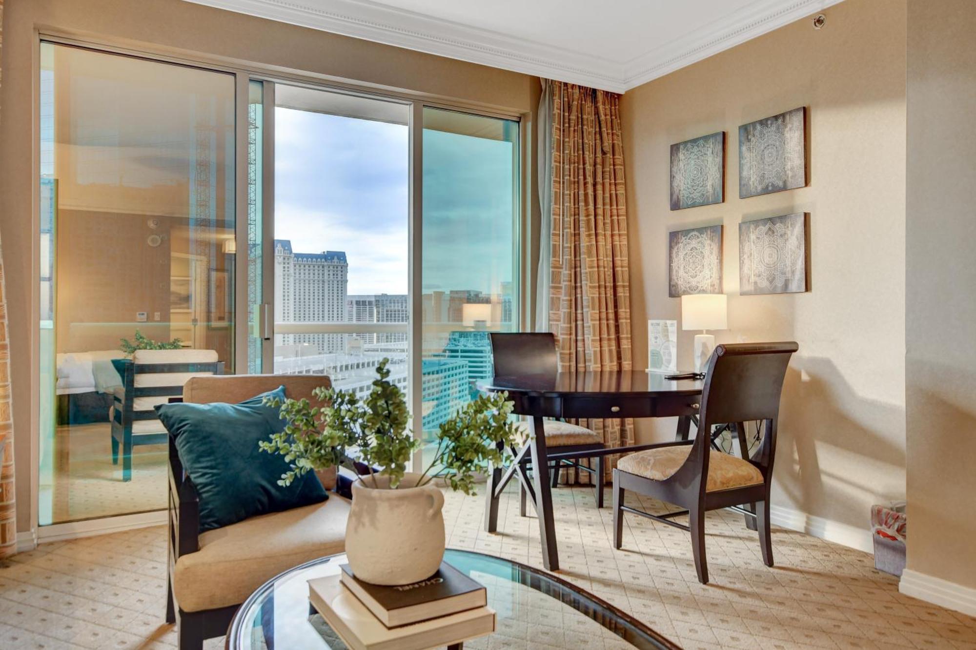 لاس فيغاس Balcony Strip View Suite * Mgm Signature Tower 3 المظهر الخارجي الصورة