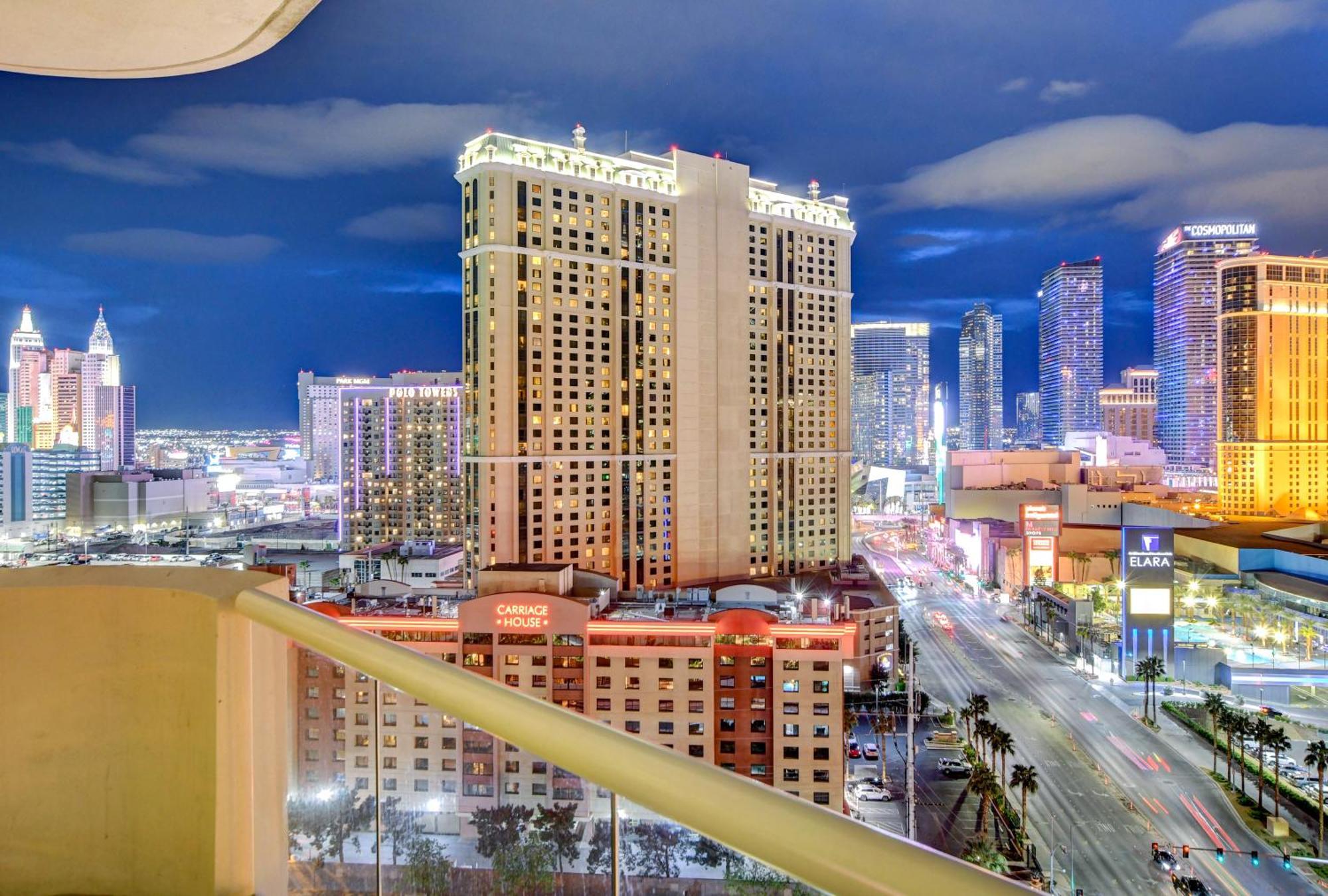 لاس فيغاس Balcony Strip View Suite * Mgm Signature Tower 3 المظهر الخارجي الصورة